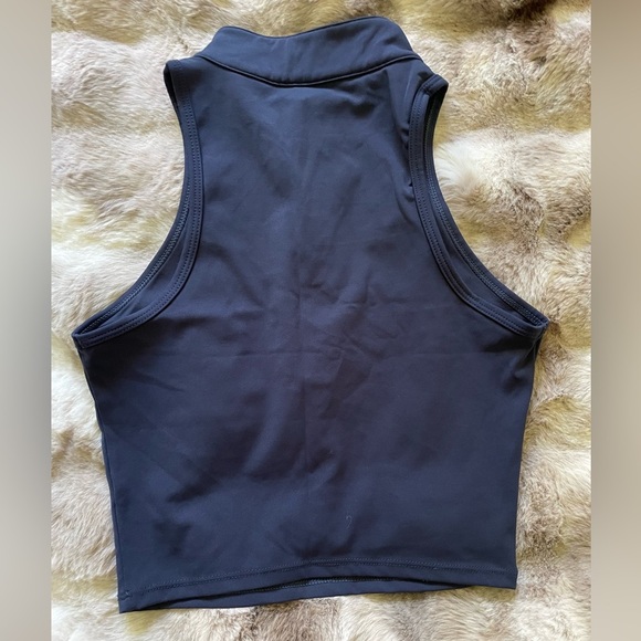 #183- ALPHALETE- Women's Pulse Zip Tank - Picture 2 of 4